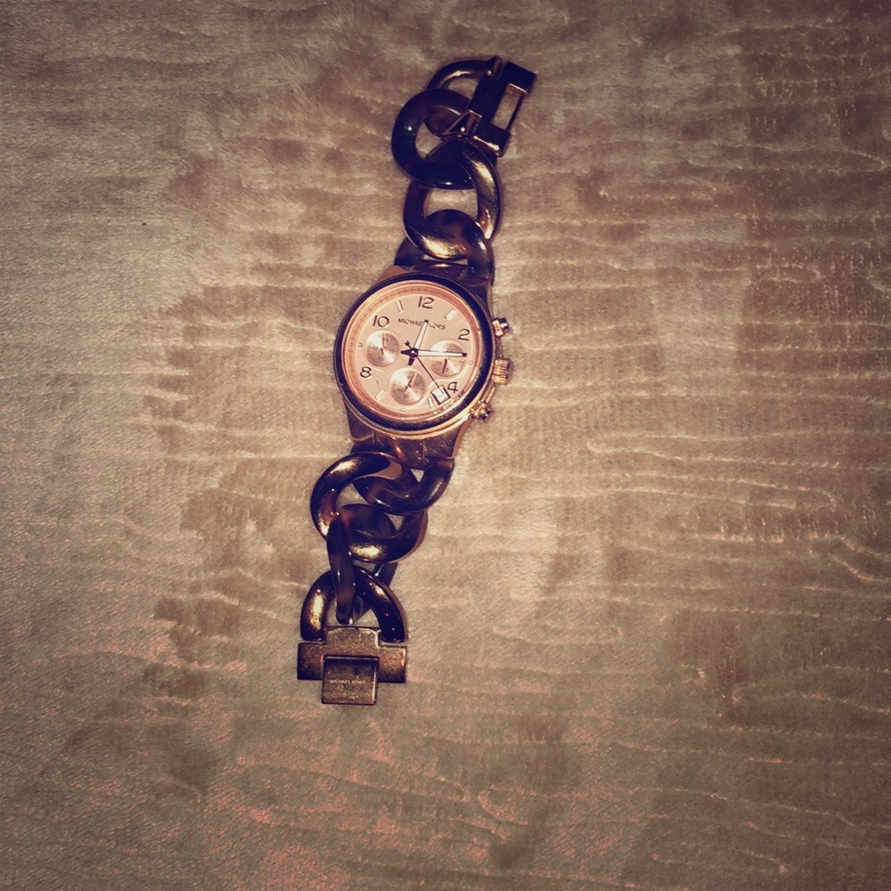 Michael kors watch authentic used a few times